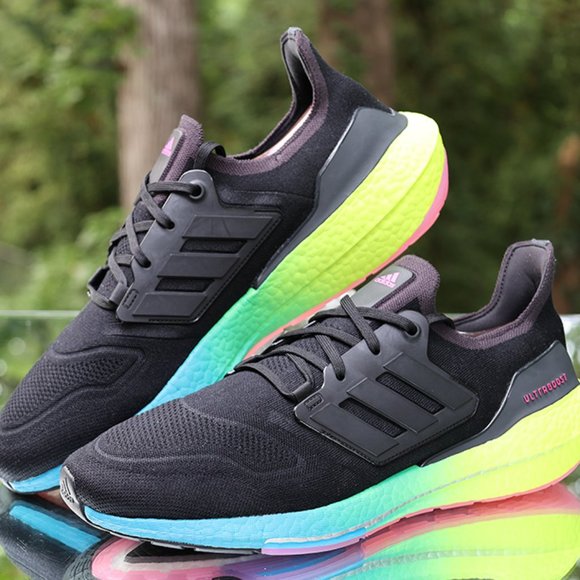 Adidas UltraBoost 22 Men’s Size 14 - Picture 6 of 12